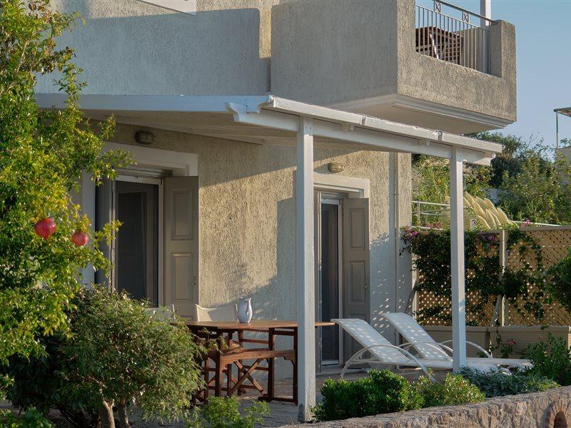 Little Bird Apartment เปตรา ภายนอก รูปภาพ
